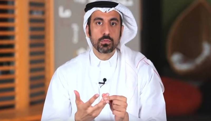 شاهد.. أحمد الشقيري يشعل مواقع التواصل لإنتشار صور قديمة له!