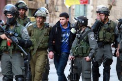 جيش الاحتلال الإسرائيلي  يعتقل 10 فلسطينيين من القدس والضفة