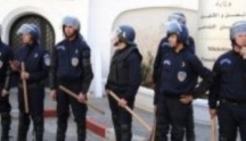 تجمع لعناصر شرطة مطرودين في الجزائر العاصمة