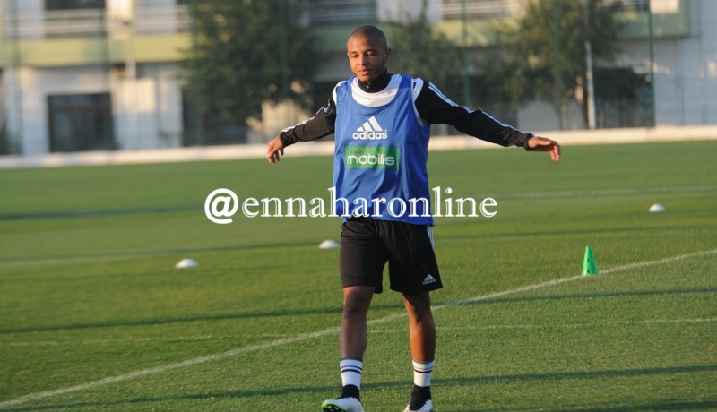 براهيمي: ” الأمور تجري في ظروف جيدة مع ماجر”