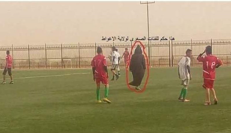 حكم بـ “القشابية” يدير مباريات القسم الشرفي بالأغواط !