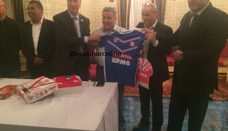 بالفيديو..إدارة بلوزداد تكرّم سفير الجزائر بمالي