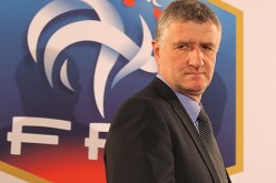 العنصرية تطارد مستشار الفاف الجديد! 