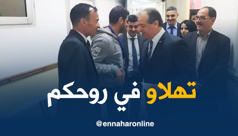 بالصور.. هكذا ودع ولد علي موظفي وزارة الشباب والرياضة