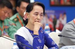 باريس تسحب لقب “مواطنة شرف” من زعيمة ميانمار