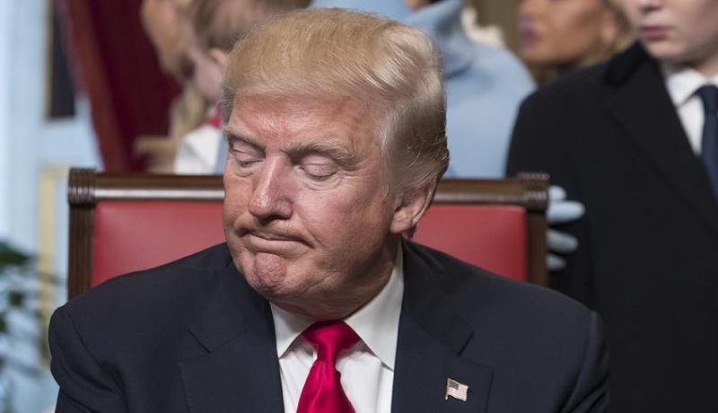 الخارجية الأمريكية تعيد العمل بالتأشيرات المعلقة جراء قرار ترامب