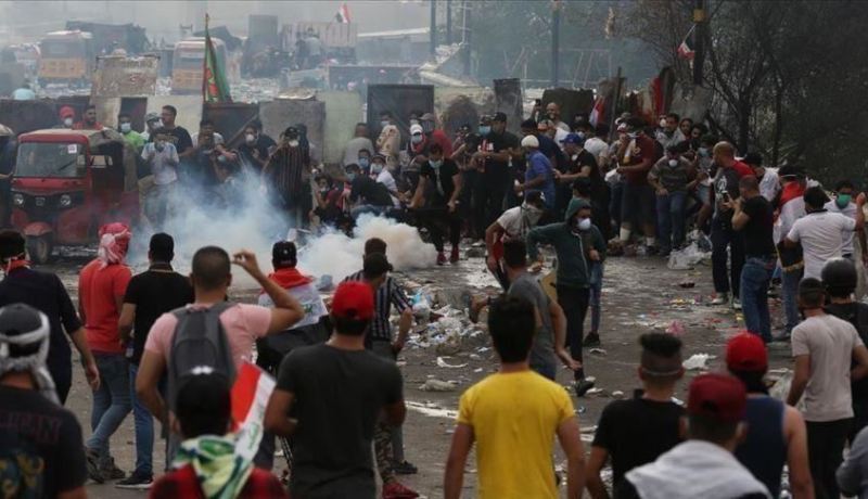 مقتل 3 أشخاص في اطلاق نار على المحتجين بالعراق
