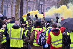 وفاة متظاهر من السترات الصفراء بفرنسا