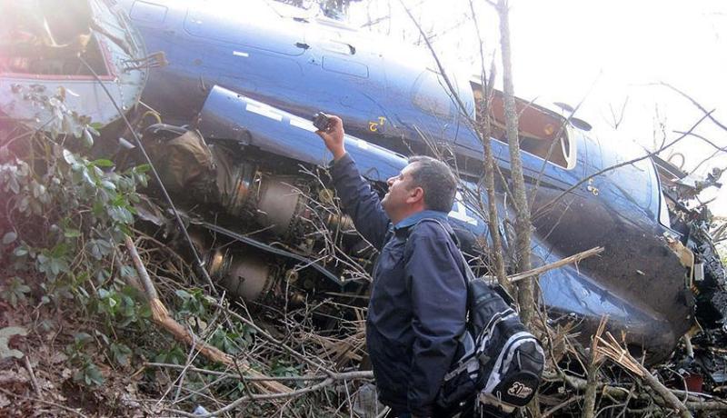 5 قتلى بعد سقوط مروحية إيرانية في بحر قزوين