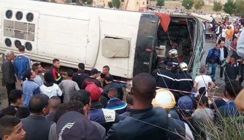 ستة قتلى و28 جريحا في مجزرة على الطريق بتيارت