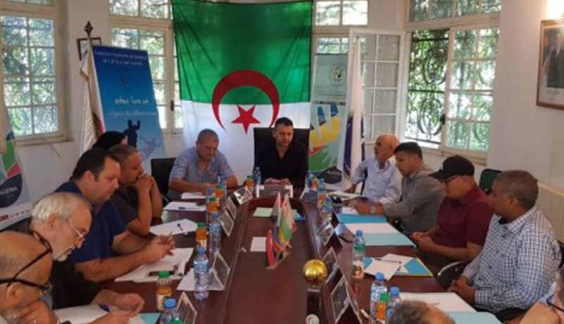 لعبان يعلن عن احتضان الجزائر لبطولة إفريقيا للأمم 2024