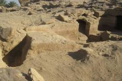 العثور على حجرات دفن مقبرتين من عصر الدولة الوسطى  في مصر