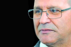 «سنطهّر العقار الفلاحي من البزناسية وعلى كوسيدار الشّروع في تهيئة 17 ألف هكتار»