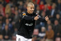 فيغولي وغزال يتضامنان مع نجم برشلونة أبيدال في محنته