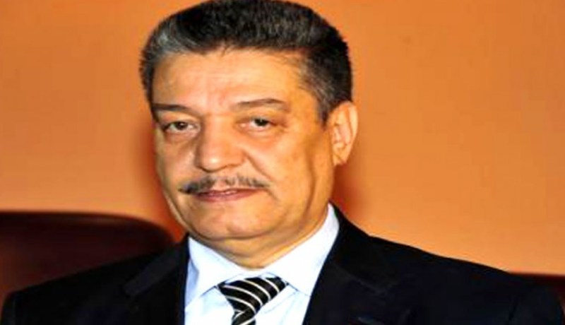 قاعدة معلومات بلا فائدة