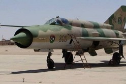 قائد سلاح الجو الليبي يؤكد توجيه ضربات جوية لمواقع داعش في مدينة سرت