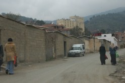 بعد أن عانوا ولسنوات من بطش الإرهاب:سكان دوار شارف وقبايلي بالداموس في مواجهة العزلة والحرمان