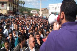 التجار في إضراب عام ومسيرة ضد الإختطافات في بوغني بتيزي وزو