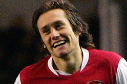 التشيكي روسيسكي سيغيب عن صفوف ارسنال نحو شهرين