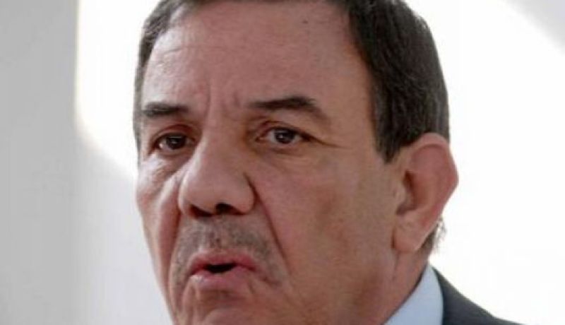 تواتي يشدد على ضرورة التكفل بالمواطن الجزائري و الإستثمار فيه