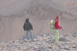 فرنسيون يلغون رحلاتهم باتجاه الساحل الإفريقي وانتعاش السياحة في الجنوب الجزائري