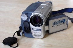 شاب وقاصر يصوران فيديو اباحي للضغط على أمها وقبوله زوجا لابنتها