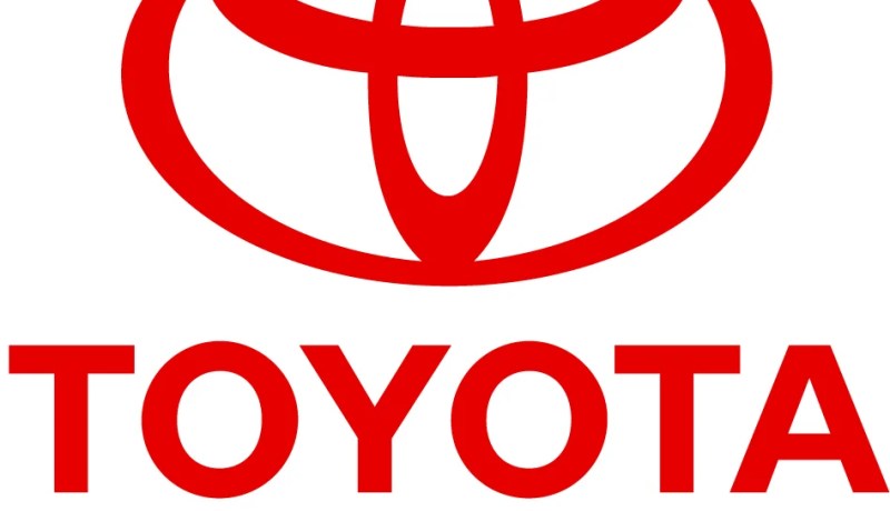 شركة “تويوتا” تقرر إيقاف إنتاج بعض أنواع سياراتها لمدة أسبوع