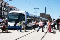 التجارب الأولى لترامواي وهران في مارس القادم