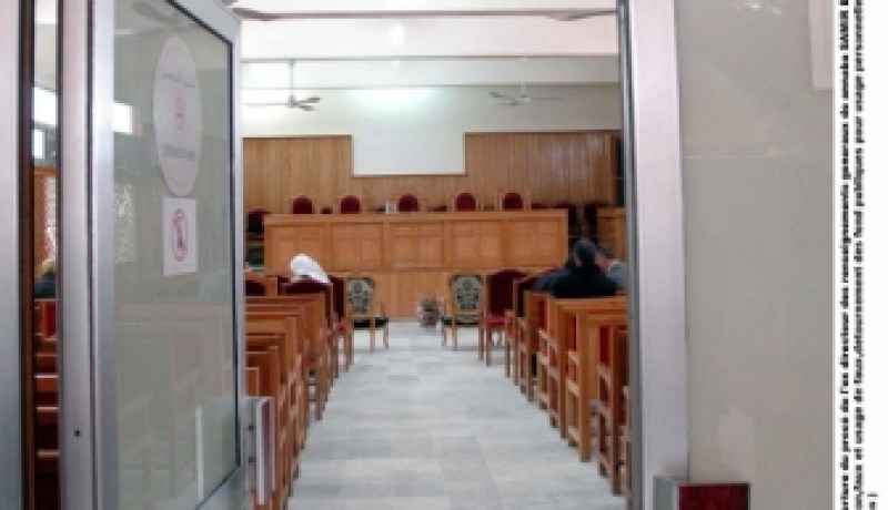سنتان حبسا نافذا للمدير السابق للسكن بعنابة و6 إطارات بالمديرية