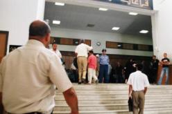 دركي وجمركيتان يزوّرون وثائق سفر حلاقة وهرانية مقابل 32 مليون سنتيم