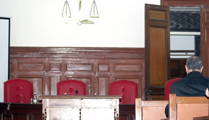 منتحل صفة نجل بروتوكول الرئيس «زروال» يحتال على عشرات التجار