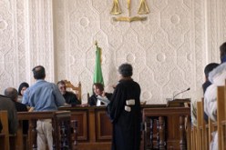 خمس فتيات وراء القضبان .. بسبب مشاجرة