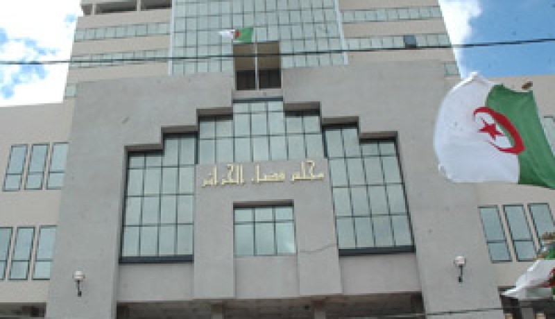 مجلس قضاء الجزائر سيصدر قراره في دعوى استئناف الرئيسين المديرين العامين لميناء الجزائر في 19 جوان