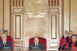 4000 طعن يسجل سنويا على مستوى الغرف القضائية لمجلس الدولة حسب التخصصات:35 نزاع إداري منها قضايا قضاة ضد قرارات العزل ومحامون ضد نتائج انتخابات النقابة