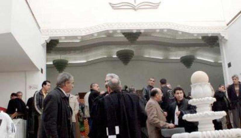 تمكين المتقاضين من تقديم طعون بالنقض على مستوى المجالس القضائية شخصيا
