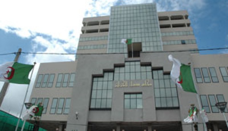 مستشار رئيس الجمهورية “طاغوت” و “هيلي كوهين” اليهودي عميل للموساد