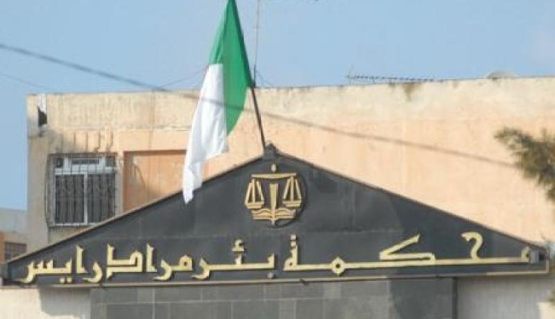 أعمدة إسمنتية تجرّ‮ ‬رئيس فريق شباب بلوزداد السابق ومالك شركة‮ ''‬بيجو‮'' ‬إلى المحاكم‮ ‬