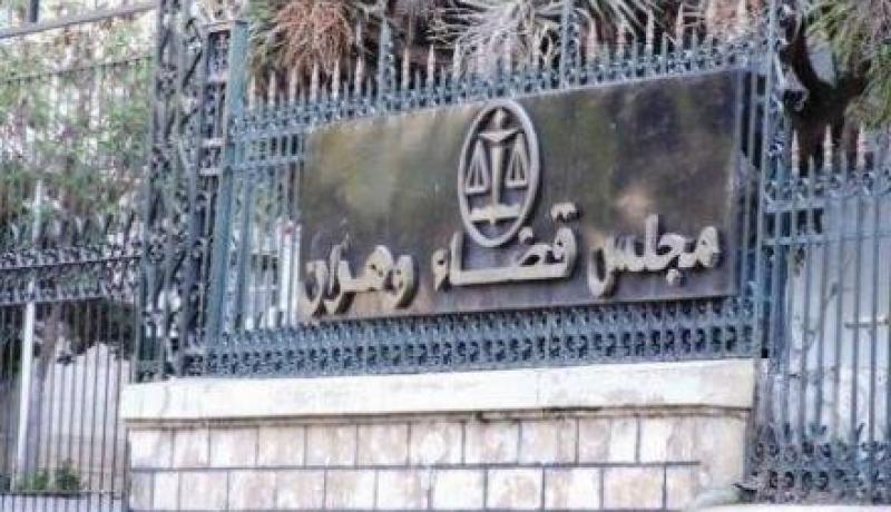 يعتدي‮ ‬على جاره بقضيب حديدي‮ ‬خوفا على شرف شقيقاته في‮ ‬وهران