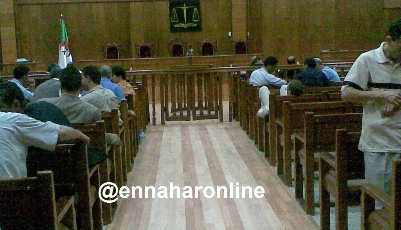 الوزير الأسبق للشؤون الدينية مهدّد بالسجن 5 سنوات بتهمة حمل سلاح ناري