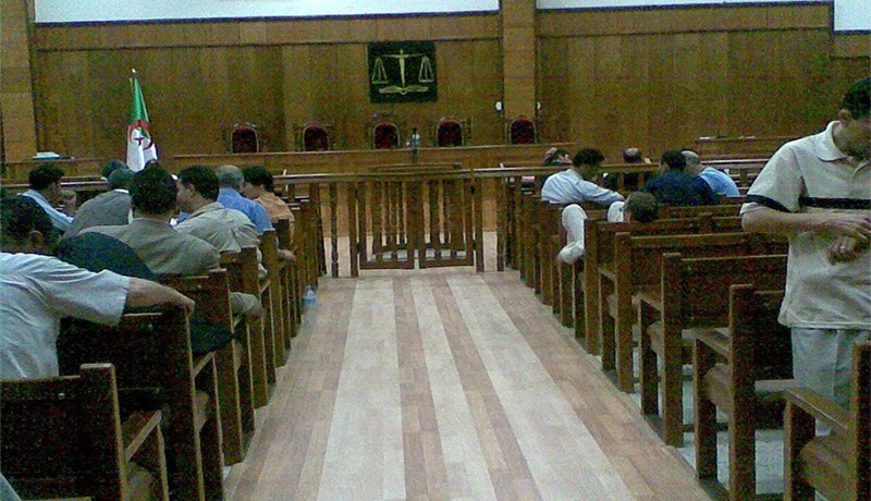 دركي سابق يرتكب مجزرة بقتل شاب وطعن أخته بخنجر في البليدة