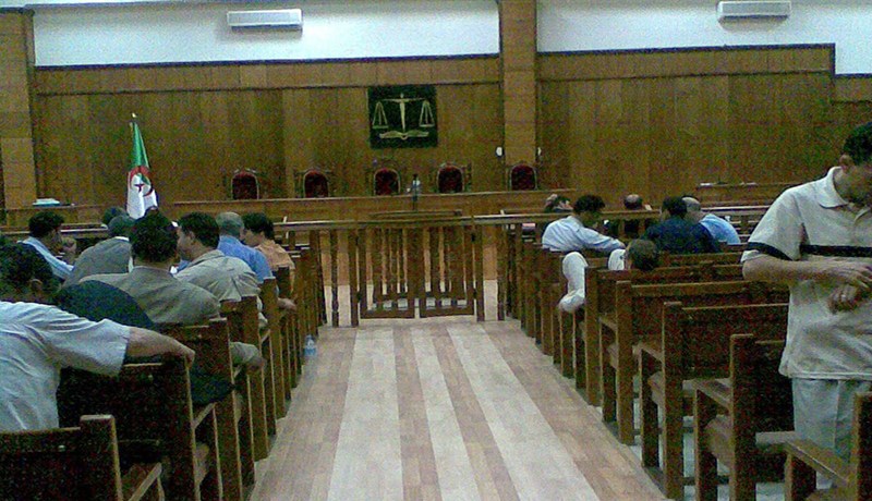 أحكام تصل إلى 3 سـنوات حبـسا في حـق 8 إطارات بـالخدمات الجامعيـة في بـسكرة