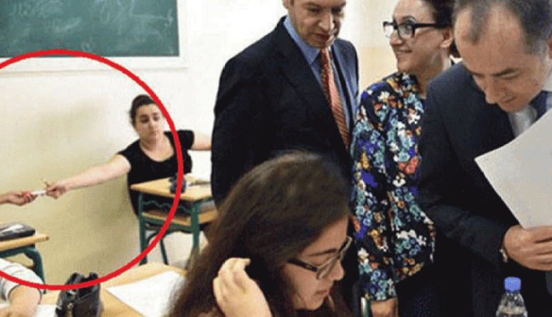 وزير التعليم اللبناني يعيد الإعتبار للفتاة التي اتهمت بالغش بهذه الصورة