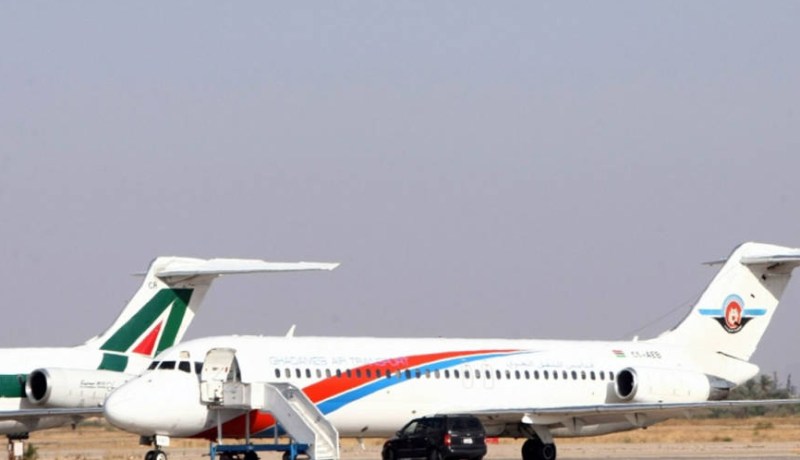 انفجار طائرة شحن في مطار في العاصمة الليبية