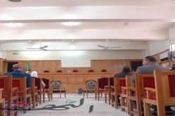 منتحل صفة سائق الوالي المنتدب للدار البيضاء يفرّ إلى تيزي وزو بعد بيع محلات الرئيس