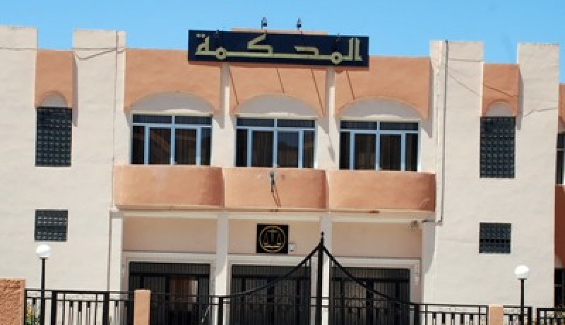 يستدرج فتاة مغتربة في زورق ثم يغتصبها في عرض البحر