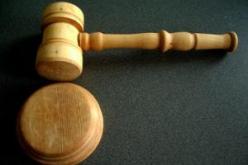 أحكاك متفاوتة لـ3 متهمين هتكوا عرض فتاة في العشرينات