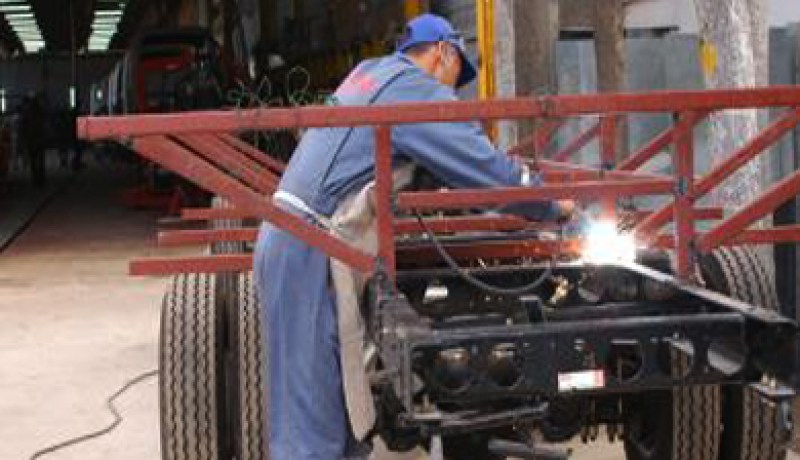 إنشاء زهاء 2500 مؤسسة صغيرة و متوسطة بولاية أدرار