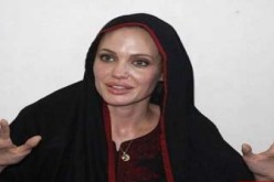 الممثلة الامريكية انجيلينا جولي ترتدي الحجاب وتهاجم الفيلم المسئ للاسلام