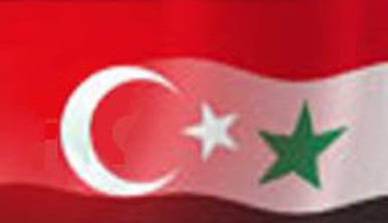 وصول ضابط كبير منشق إلى تركيا