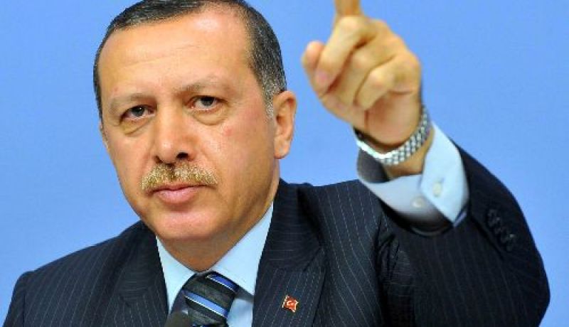 أردوغان يصف إطلاق النار على مخيم للاجئين السورين في الأراضي التركية انتهاك واضح للحدود